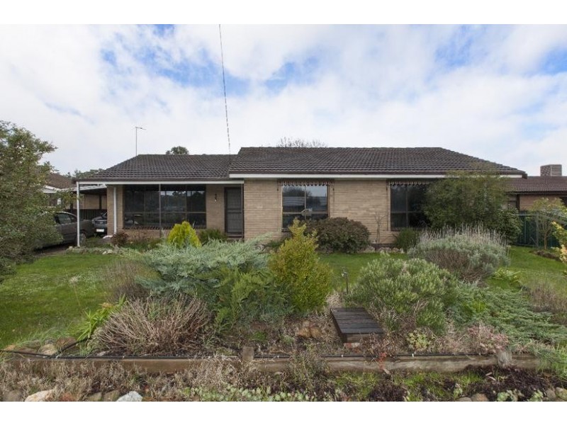 56 Baird Street, Ararat VIC 3377