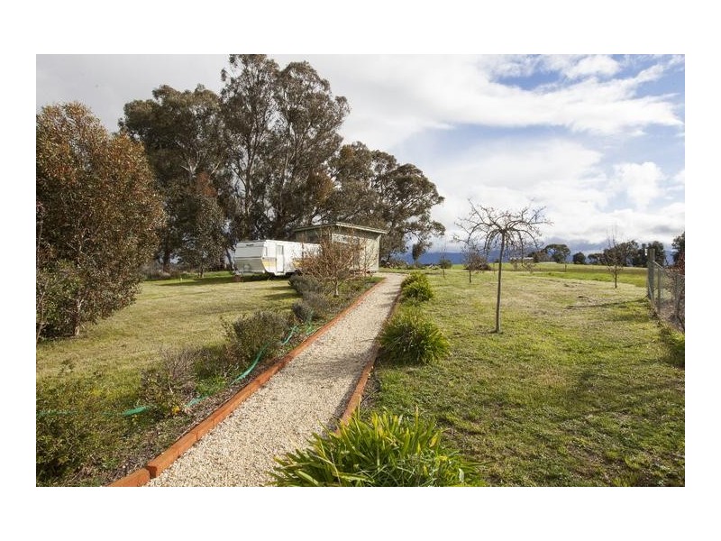 57 Adelaide Hills Road, Moyston VIC 3377