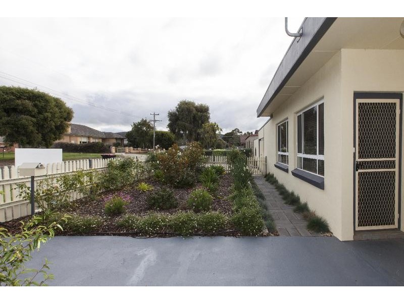 66 Banfield Street, Ararat VIC 3377