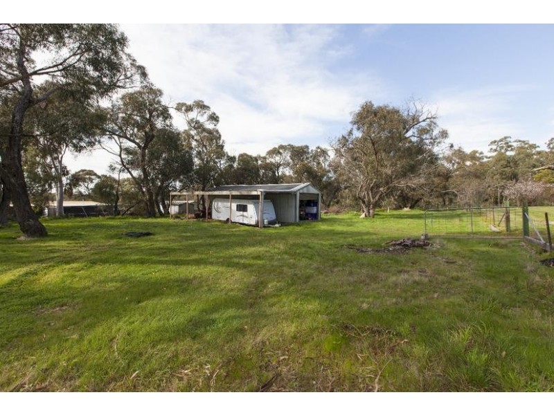 1 Fisher Creek Close, Ararat VIC 3377