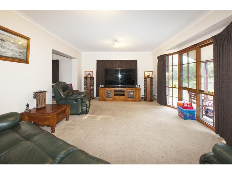 1 Fisher Creek Close, Ararat VIC 3377