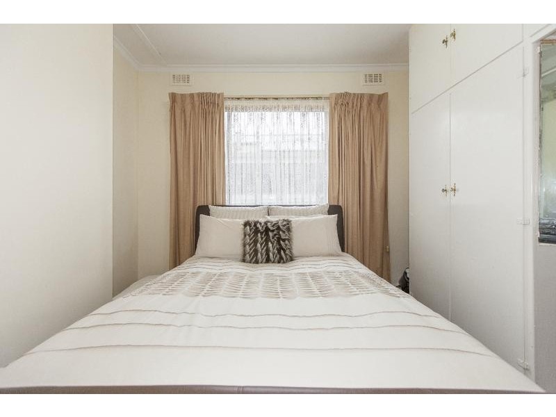 17 Hewitt Street, Ararat VIC 3377