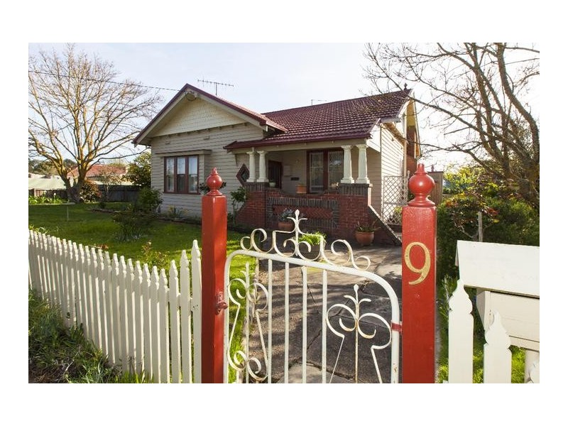 9 Crouch Street, Ararat VIC 3377