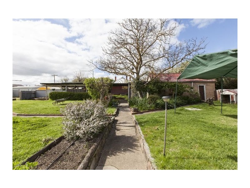 9 Crouch Street, Ararat VIC 3377