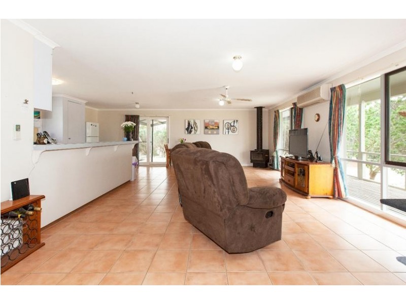 12 Packard Drive, Ararat VIC 3377