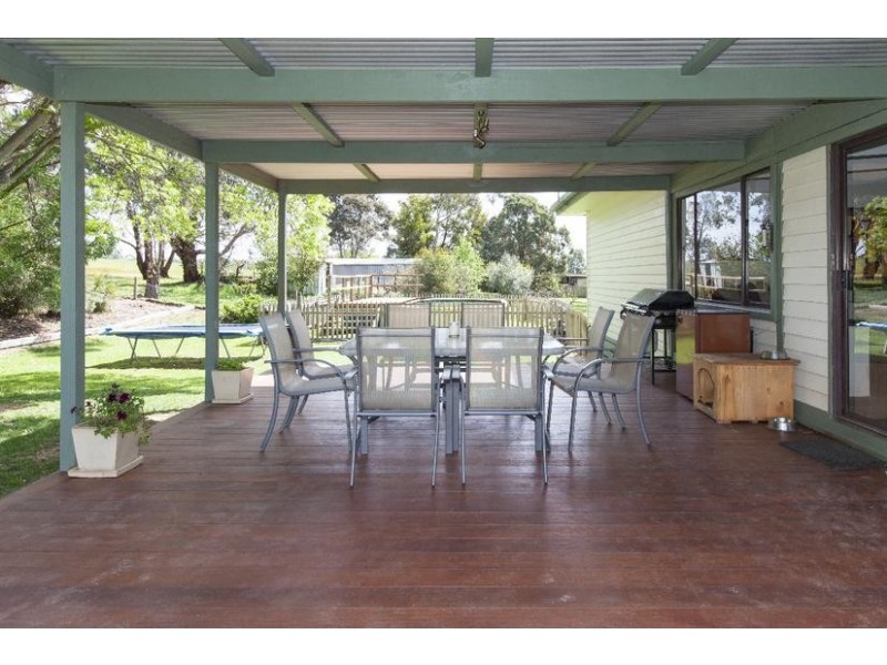 50 Presbyterian Road, Moyston VIC 3377