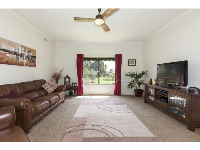 50 Presbyterian Road, Moyston VIC 3377
