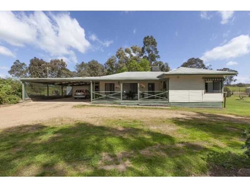50 Presbyterian Road, Moyston VIC 3377