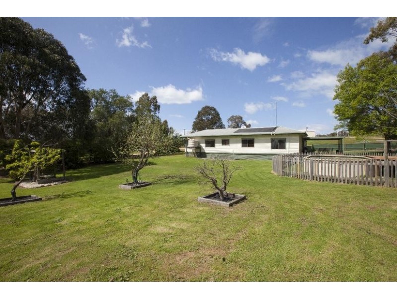 50 Presbyterian Road, Moyston VIC 3377