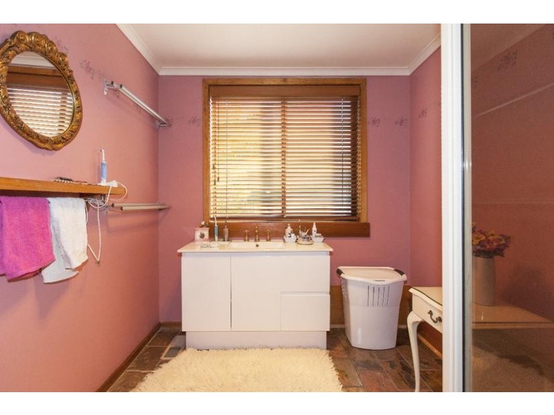 42 Grano Street, Ararat VIC 3377