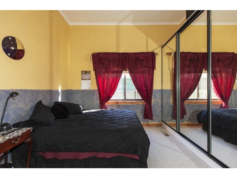 42 Grano Street, Ararat VIC 3377