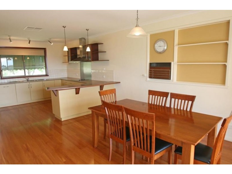 90 Port Fairy Road, Ararat VIC 3377