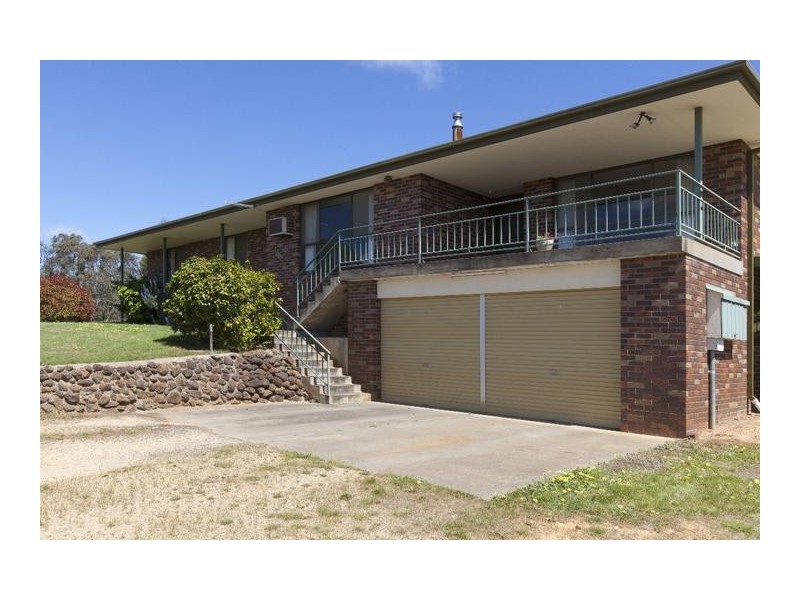 90 Port Fairy Road, Ararat VIC 3377