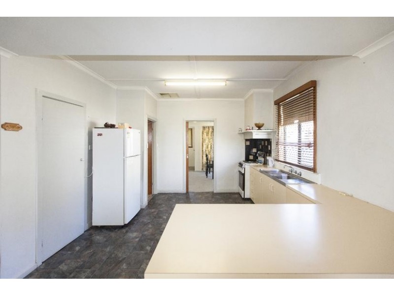 5 Rotary Avenue, Ararat VIC 3377