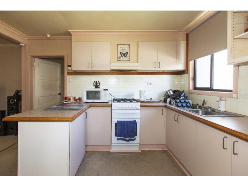 13 Smith Street, Ararat VIC 3377