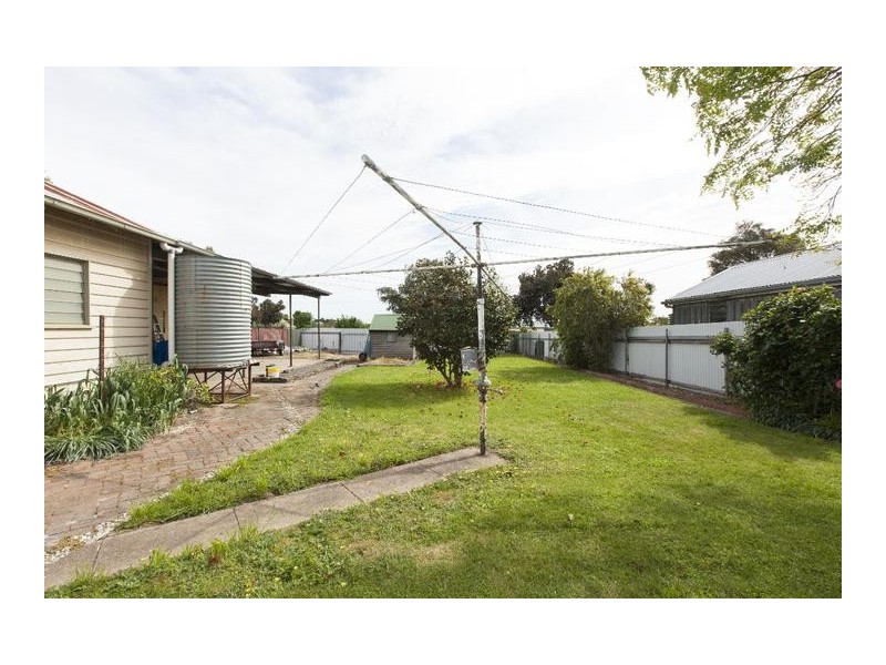 7 Flattely Street, Ararat VIC 3377