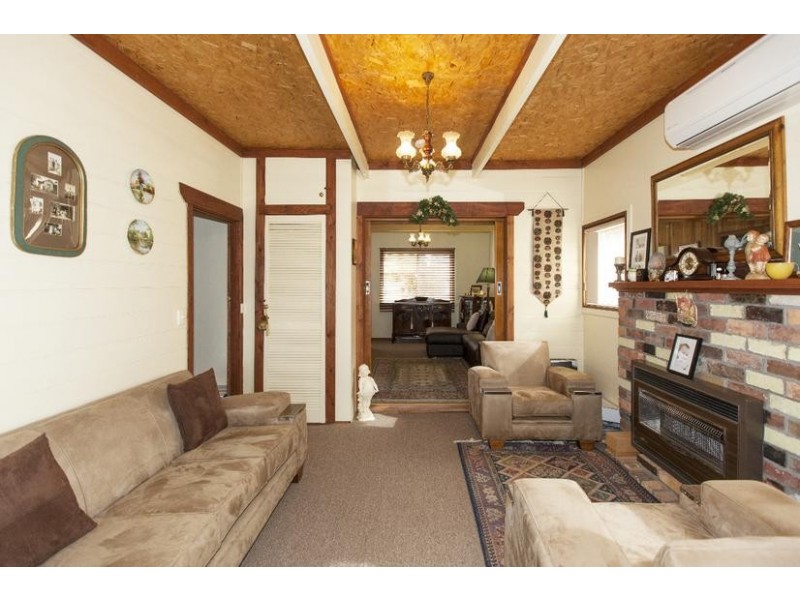 75 Girdlestone Street, Ararat VIC 3377