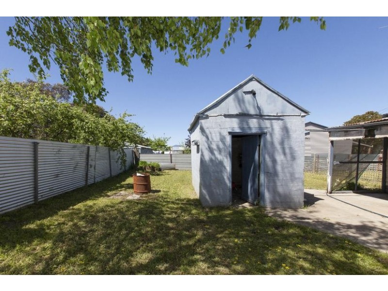 11 Ford Street, Ararat VIC 3377