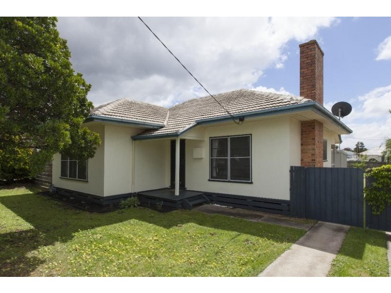 13 Laidlaw Street, Ararat VIC 3377