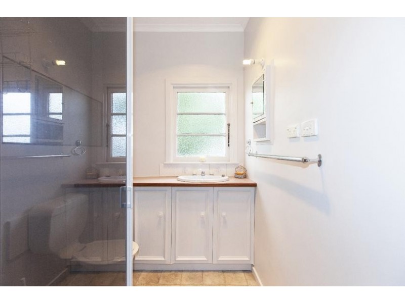 13 Laidlaw Street, Ararat VIC 3377