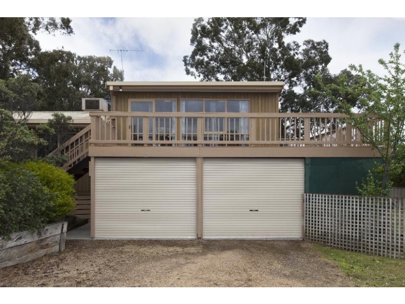 17 Vanstan Street, Ararat VIC 3377