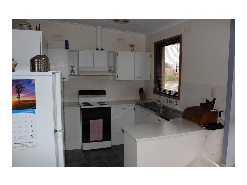 41 Banfield Street, Ararat VIC 3377