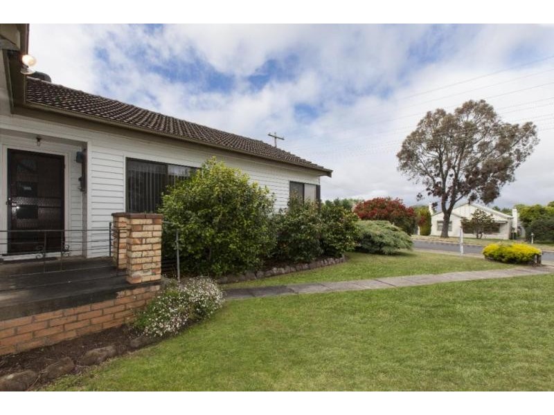 41 George Road, Ararat VIC 3377