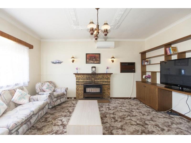 11 Elizabeth Street, Ararat VIC 3377