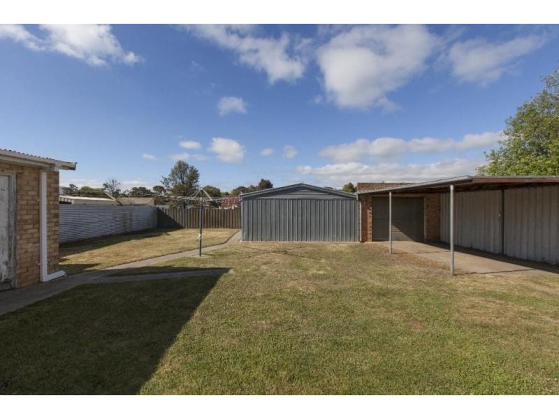 11 Elizabeth Street, Ararat VIC 3377