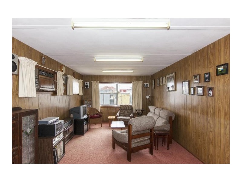 21 Laidlaw Street, Ararat VIC 3377