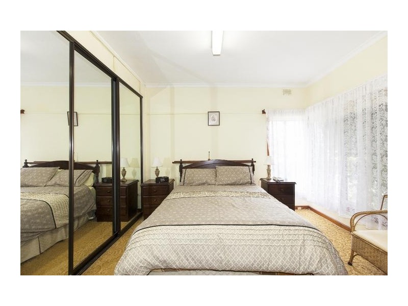 21 Laidlaw Street, Ararat VIC 3377