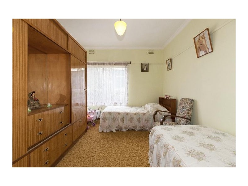 21 Laidlaw Street, Ararat VIC 3377