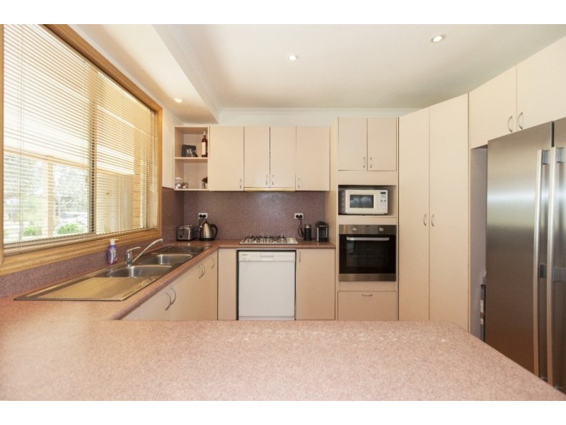 24 Packard Drive, Ararat VIC 3377