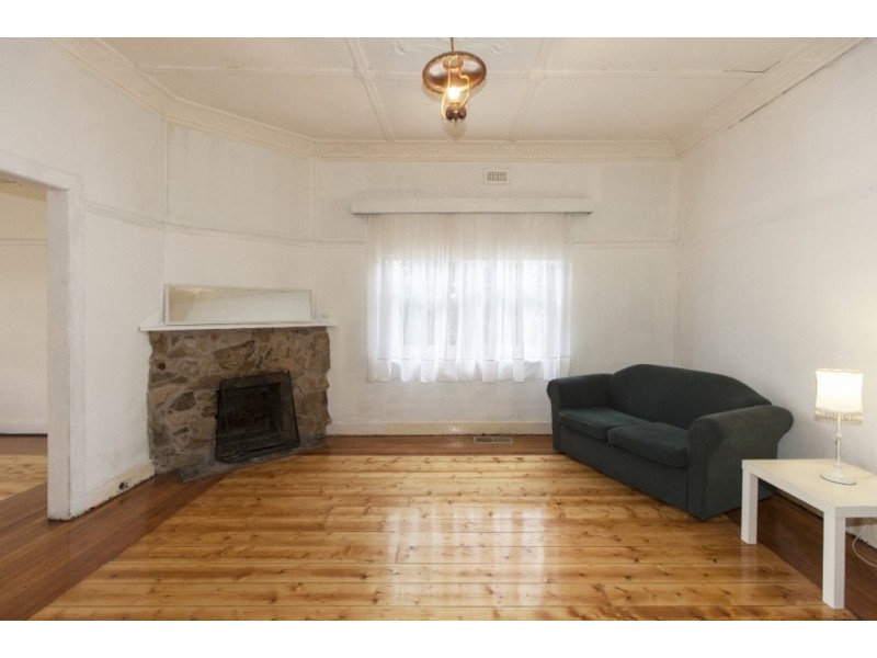 9 Lambert Street, Ararat VIC 3377