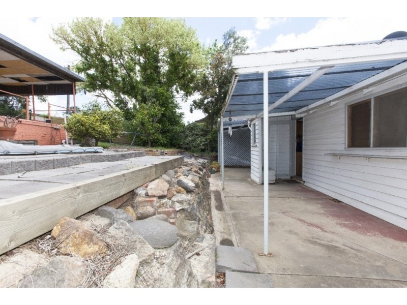 9 Lambert Street, Ararat VIC 3377