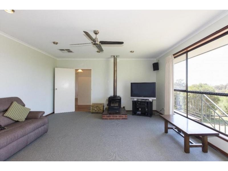 90 Port Fairy Road, Ararat VIC 3377