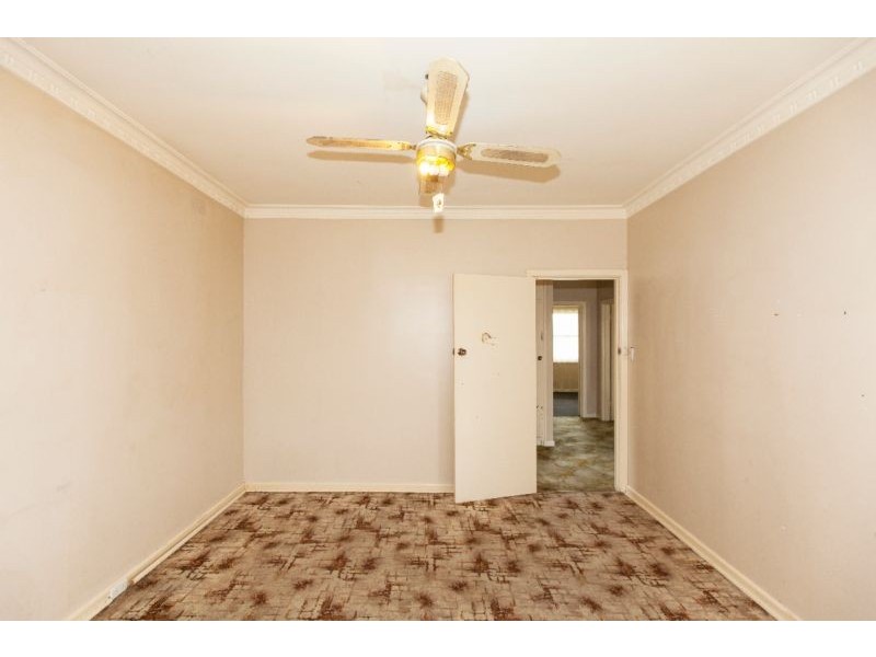 15 Currajong Avenue, Ararat VIC 3377