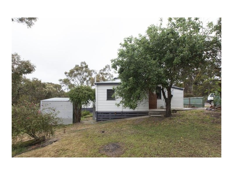 76 Bellinghams Hills Road, Ararat VIC 3377