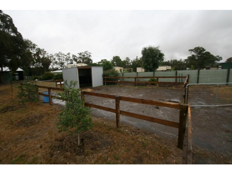 81 Hillarys Road, Elmhurst VIC 3469