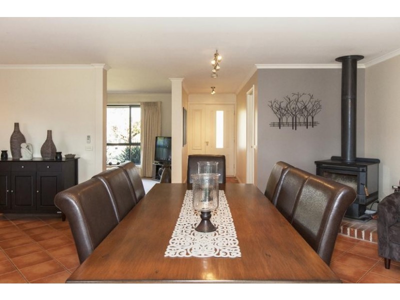 21 Munro Court, Ararat VIC 3377