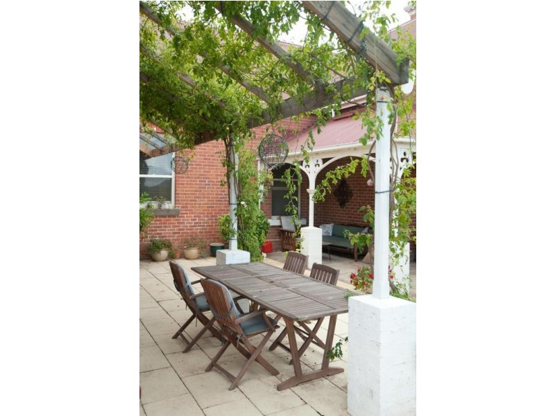 54 Churchill Avenue, Ararat VIC 3377