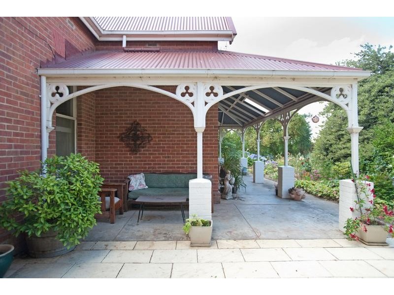 54 Churchill Avenue, Ararat VIC 3377