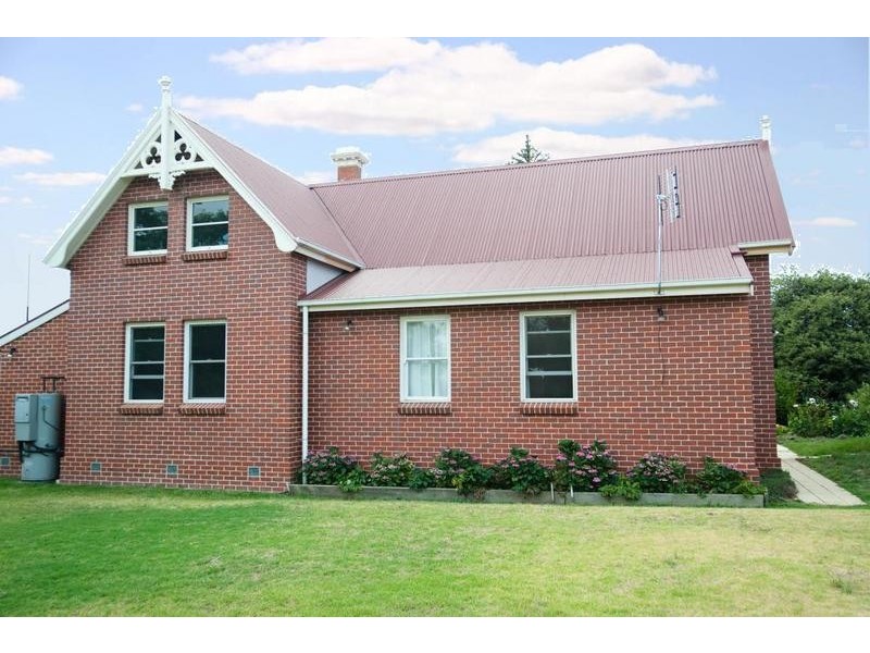 54 Churchill Avenue, Ararat VIC 3377