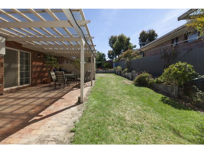 12 Blackie Avenue, Ararat VIC 3377