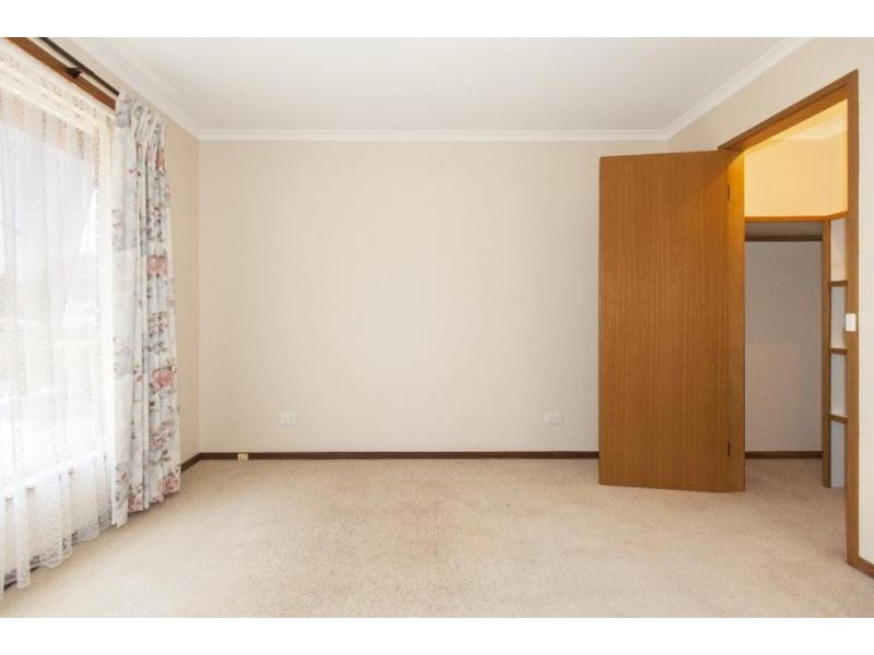 80 Moore Street, Ararat VIC 3377