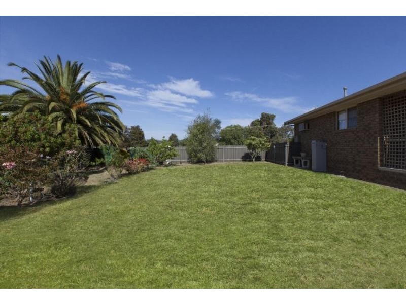 80 Moore Street, Ararat VIC 3377