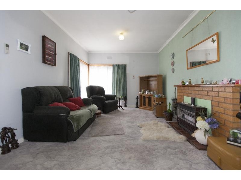 2 High Street West, Ararat VIC 3377