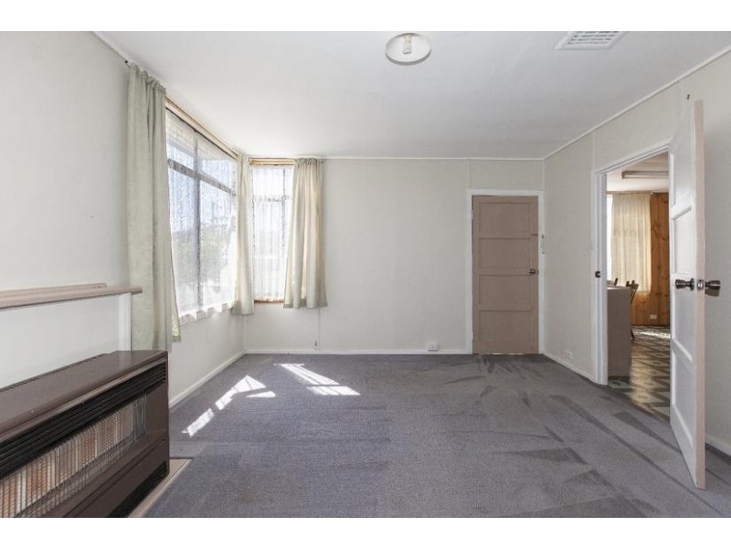 17 Stevens Crescent, Ararat VIC 3377