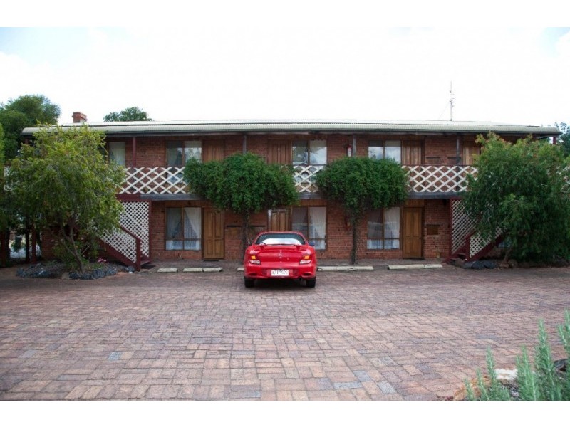 24 Seaby Street, Stawell VIC 3380