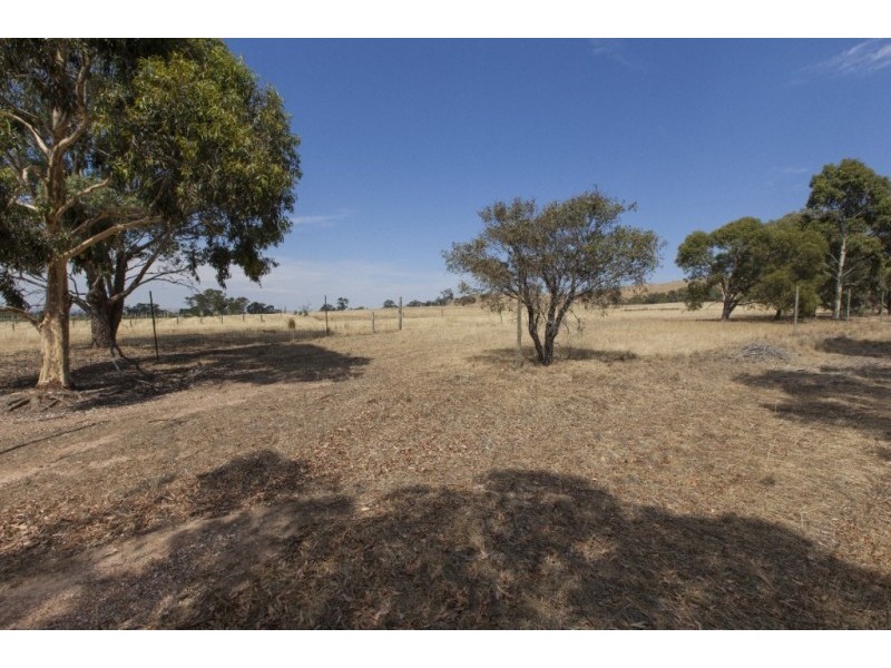 1785 St Arnaud Road, Shays Flat, Landsborough VIC 3384